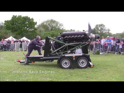 herts-auto-show,-rolls-royce-merlin-aero-engine