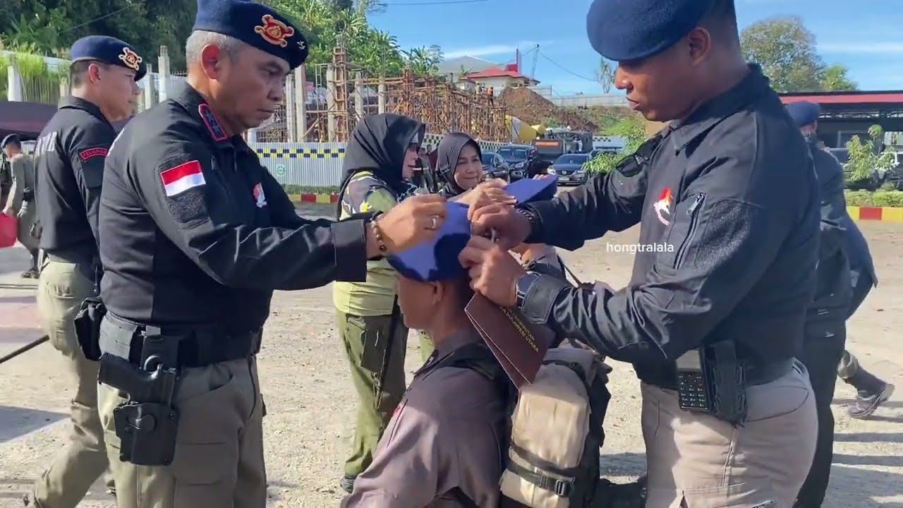 Tradisi Pembaretan Bintara Remaja Angkatan 49 Satuan Brimob Polda Sulut