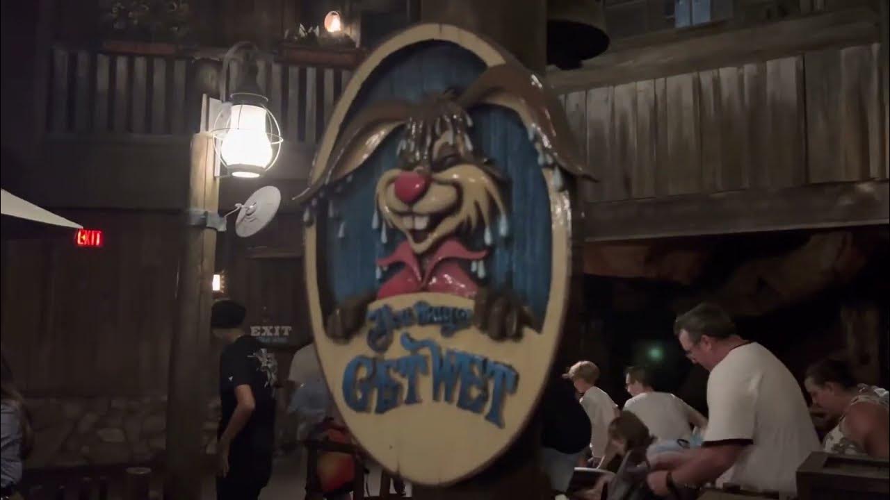 Splash Mountain Queue at Night Magic Kingdom July 2022 YouTube