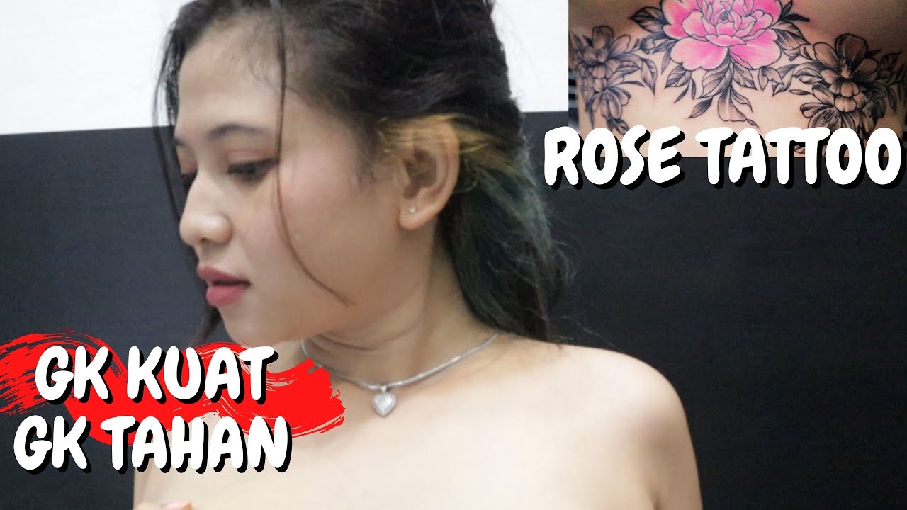 Bikin gemes bulet banget / Best flower tattoo under chest