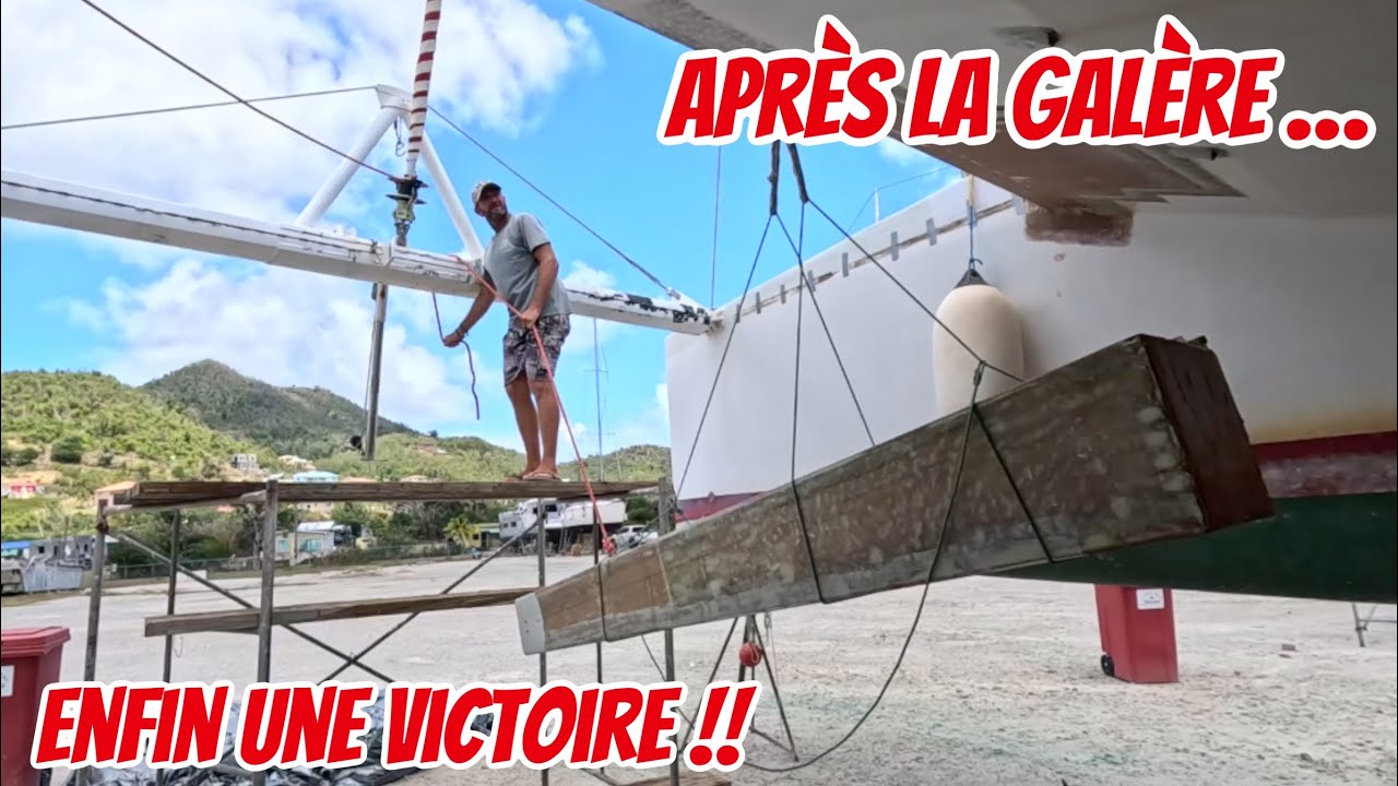 ⁣#212 La poutre de notre catamaran reprend sa place ...