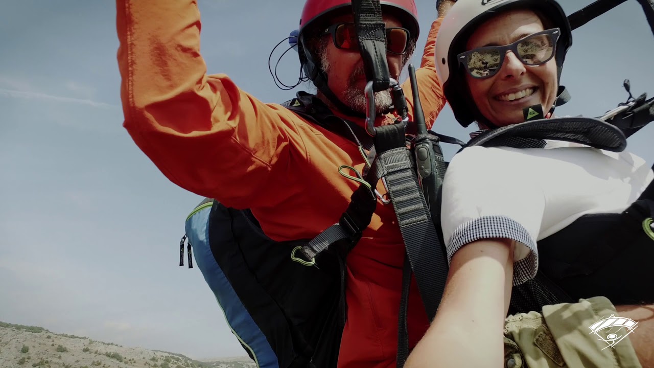 Vol en biplace parapente à Gourdon.