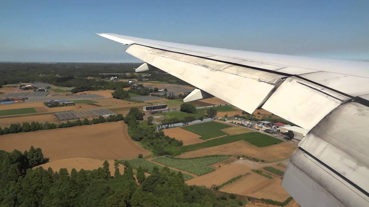 United Airlines 777-200ER Approach and Landing at Tokyo Narita NRT/RJAA