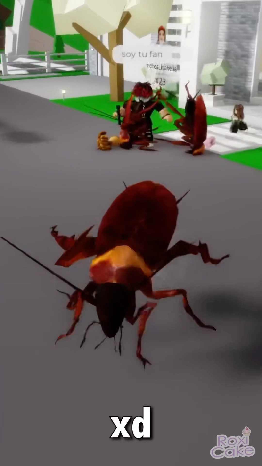 CUCARACHAS EN BROOKHAVEN ? #SHORTS #ROBLOX