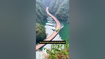 Cây cầu nguy hiểm nhất Trung Quốc , bạn có dám đi qua không