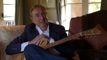 Eric Idle sings the Bruces