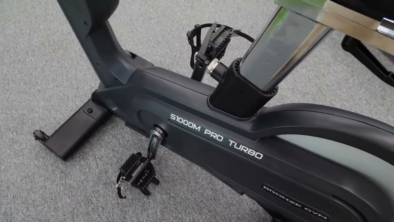 Обзор спин байка с консолью BRONZE GYM S1000M PRO TURBO