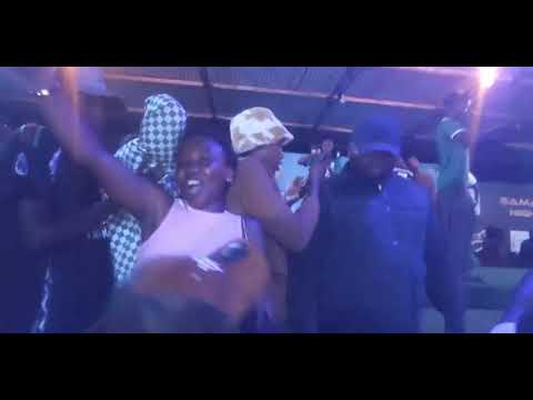 Kidesna Akipawasha Nyimbo Yake Ya Nikupe Manpti Usiku Wa Heshima Morogoro