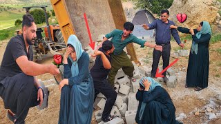 Flower branch or real heart? Behnam and the landowner's romantic fight over Zeinab🌹😱