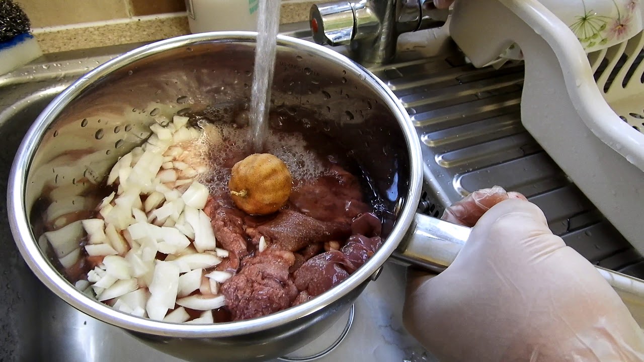 cooking chicken blood