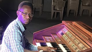 Baraka Thomas Mashibe - Atukuzwe Mungu Baba : E. Kalluh.        #classicalmusic