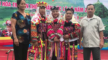 Lễ hội rửa bản của bồng bào Lô Lô Hoa tại cột cờ lũng cú, điển cực bắc của tổ quốc.