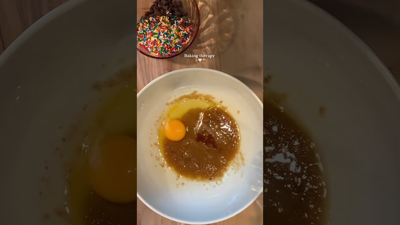 Yummy Chocolate Chip Sprinkle Cookies 