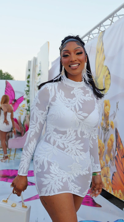 Look! #AllWhite