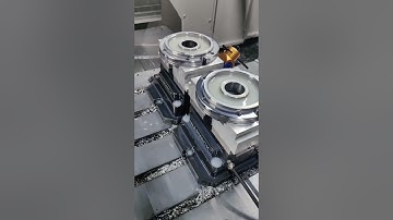 WARWICK self centering air vise work on CNC Machine. #machine #cnc #vise #airvise #workholding