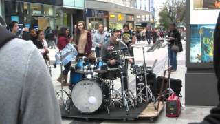 Street Artist 1, Birmingham 20111101