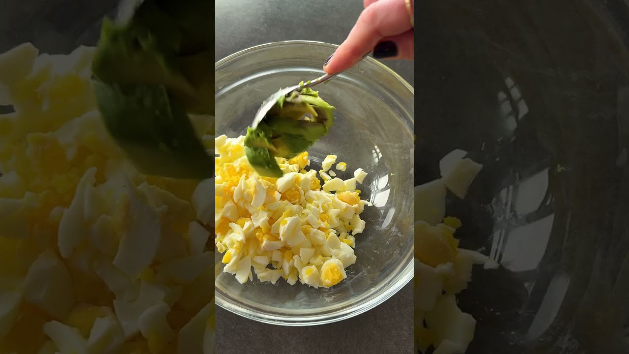 Avocado Egg Salad 🥑🥚