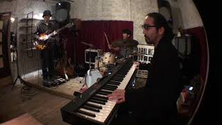 Toshizo and Happy Cats/ California Green (cover)