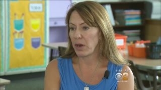 Local Kindergarten Teacher With Prosthetic Legs To Run Chicago Marathon