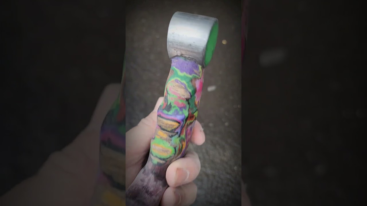 Fighting knife, in psychedellic colors 