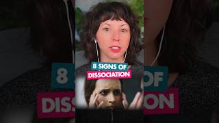 Here are 8 signs you’re dissociating 👀