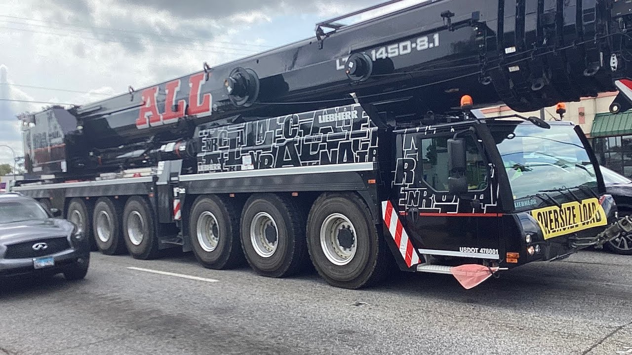 Spotted a Liebherr LTM 1450-8.1 Construction Crane in Oak Lawn, Illinois.
