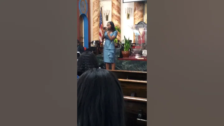 Debra Webb in concert.
