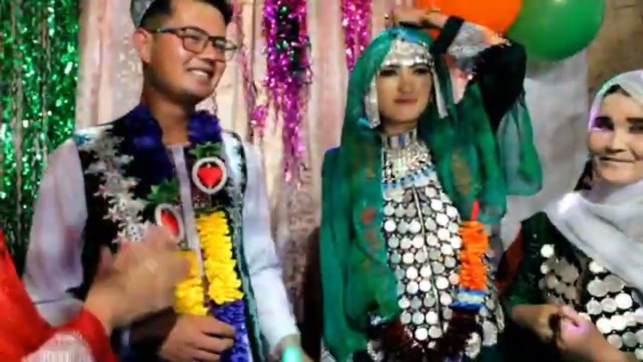 بعد از وصل نت یگ فیلم عروسی بولی جان مه  Afghanistan marriage video zarafshan ahsani new dance mast 
