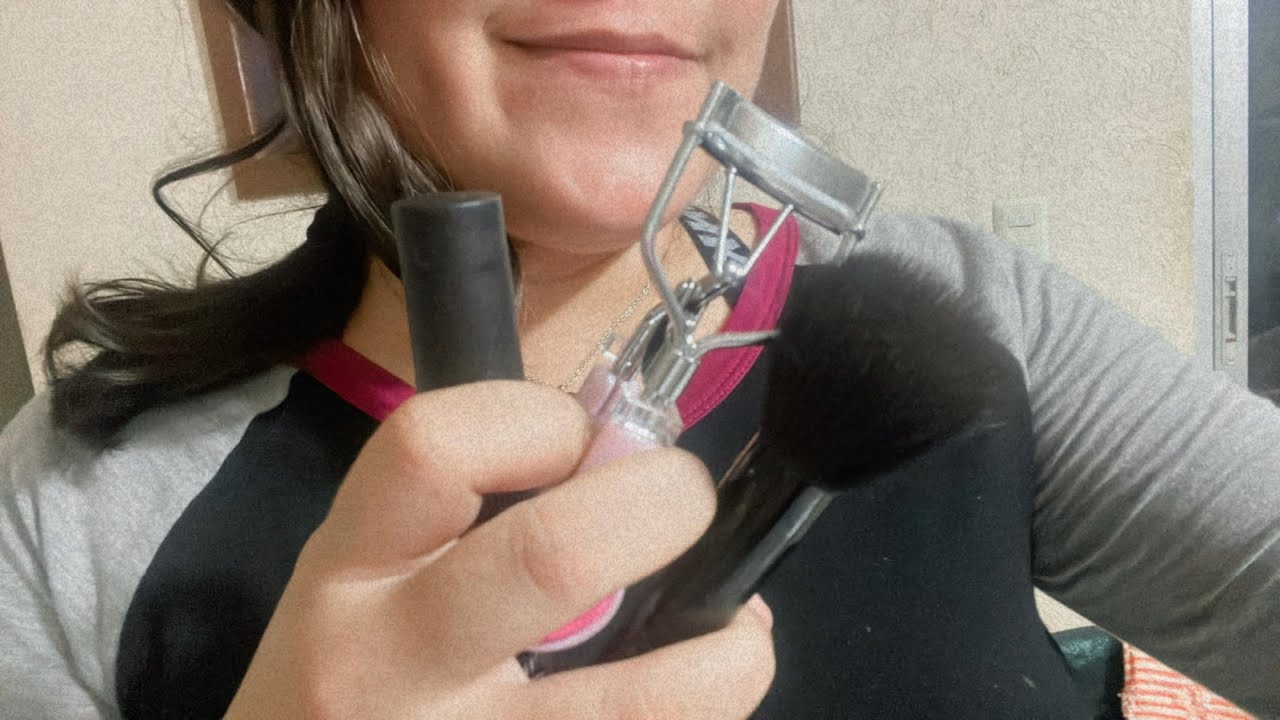 Mi primer ASMR🥺 te hago tu maquillaje 💄 💋