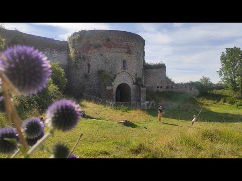 Video: Montreuil-sur-Mer in de buurt van Calais maakt een geweldige korte vakantie