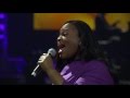 Tasha cobbs  break every chain