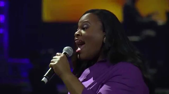 Tasha Cobbs - Break Every Chain