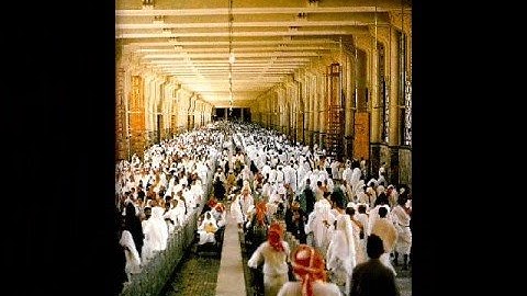 ماشاء الله على روعة صوت الشيخ خالد الجليل وتلاوة قرأنية جميلة جداً