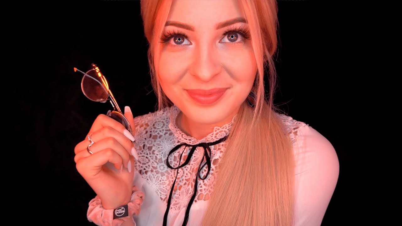 ASMR ROLEPLAY • DEINE LEHRERIN ERKLÄRT & ZEIGT DIR WAS ASMR IST!  😴