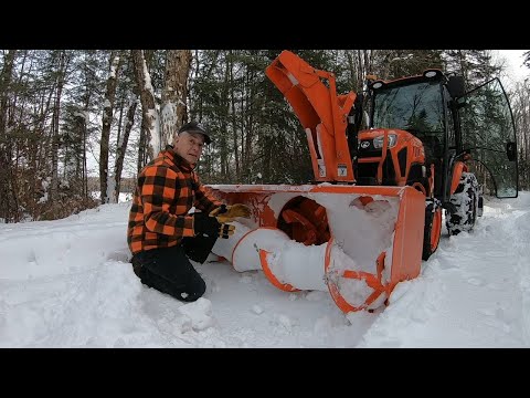 529 How I Clear Heavy Wet Snow. Kubota LX2610 Compact Tractor. LX2980 Commercial Snow Blower.