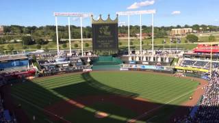 Kauffman Stadium organ plays Lorde "Royals"