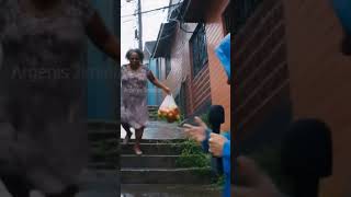 Pobre La Viejita Ttemendo Totaso