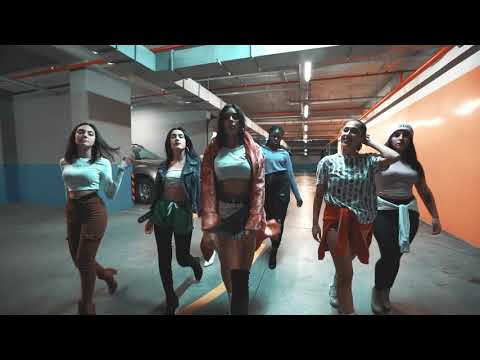 UZİ FAVELA | African Urban Class by Nazlı Akçay | Nax