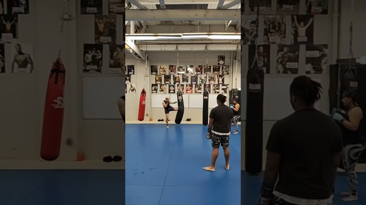 Three hit #MuayTdae combo