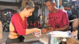 Puy Roti Lady Bangkok - The Most Hardworking Roti Lady Working With His Dad- Thai Street Food