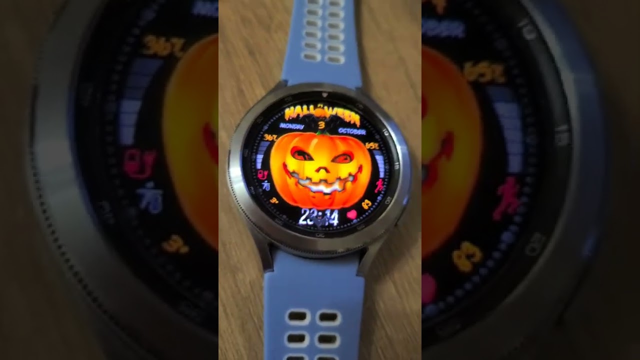 Halloween wearOS watch face