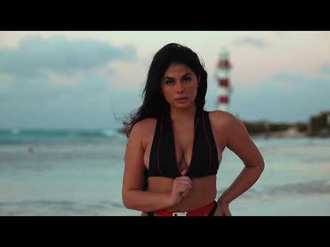 WITH AMANDA TRIVIZAS IN CANCÚN MEXICO ll 4K RAW VIDEO