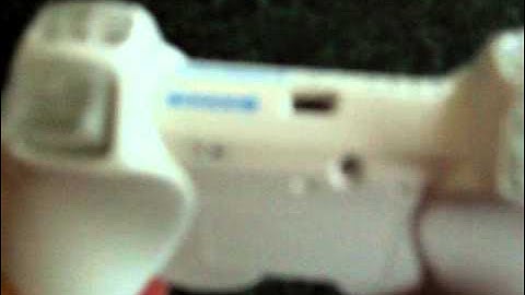 White Dualshock 3 controller with Yellow LED