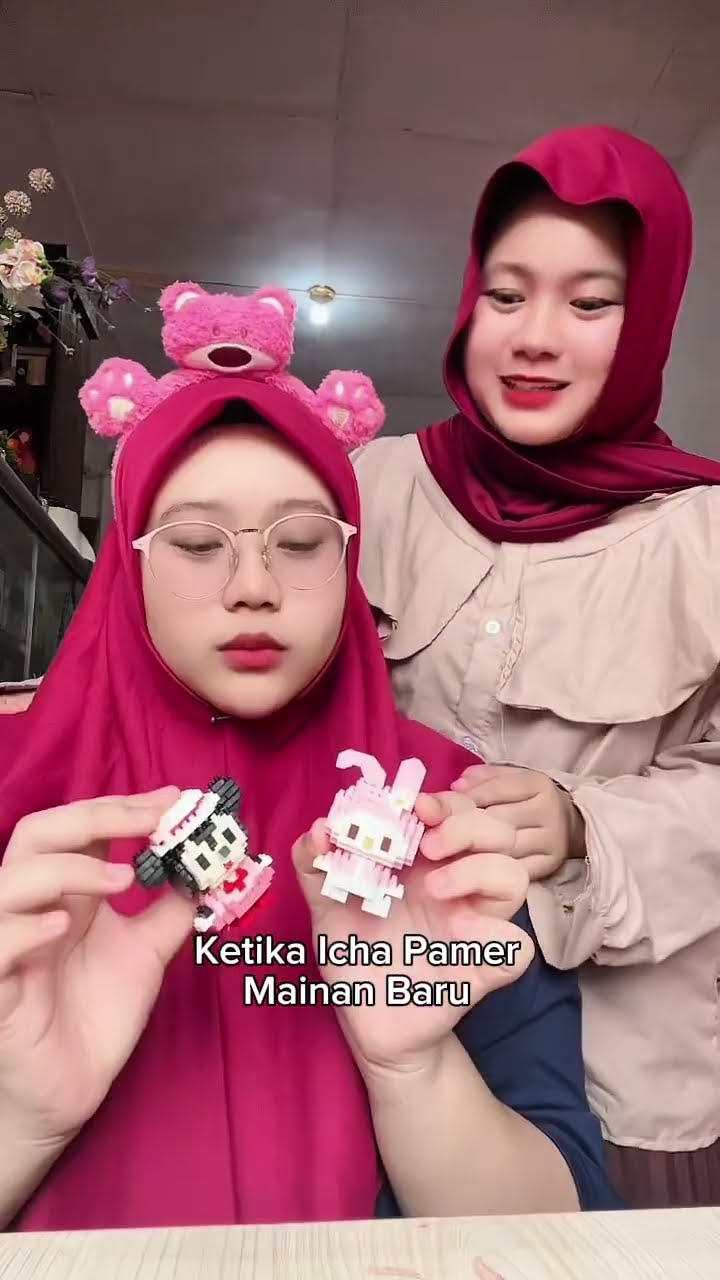 KETIKA ICHA PAMER BARANG BARU