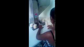 Dosificadora de dulces de sobremesa