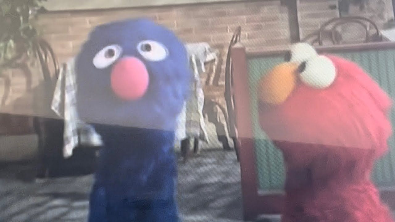 Sesame Street Elmo s Potty Time Accidents Happen Song YouTube sesame-street-elmo-s-potty-time-accidents-happen-song-youtube