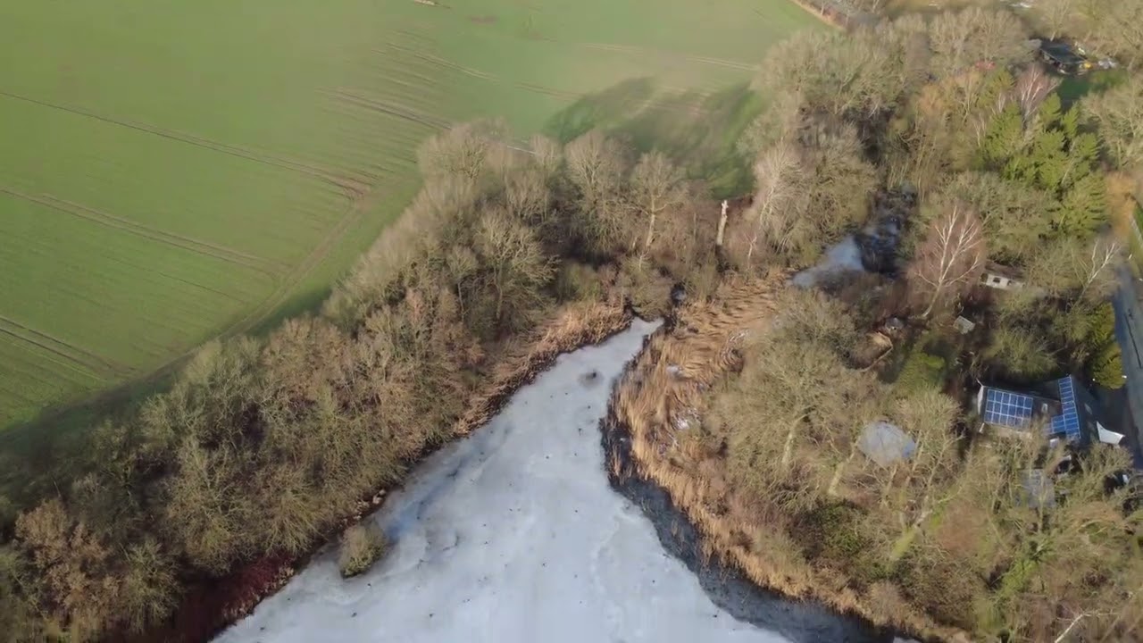 Flug 118.1 - DJI 0152 Garten, BüTeich, vor Bü, Erlenhof