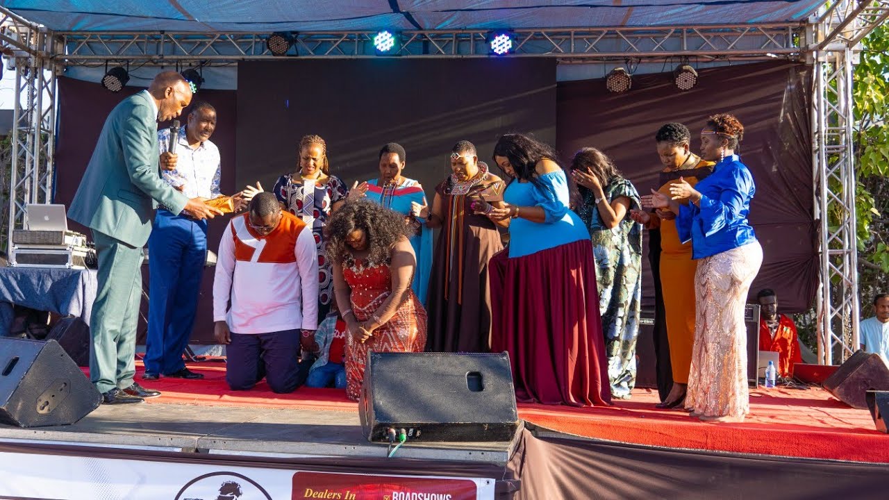 OLTAU SINYATI LIVE PERFORMANCE//RESIAN LEPERES MUSIC CONCERT 2ND EDITION.