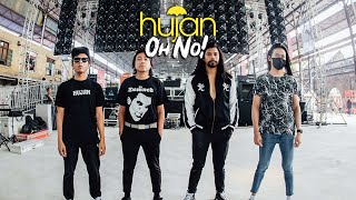 Watch Hujan Oh No video