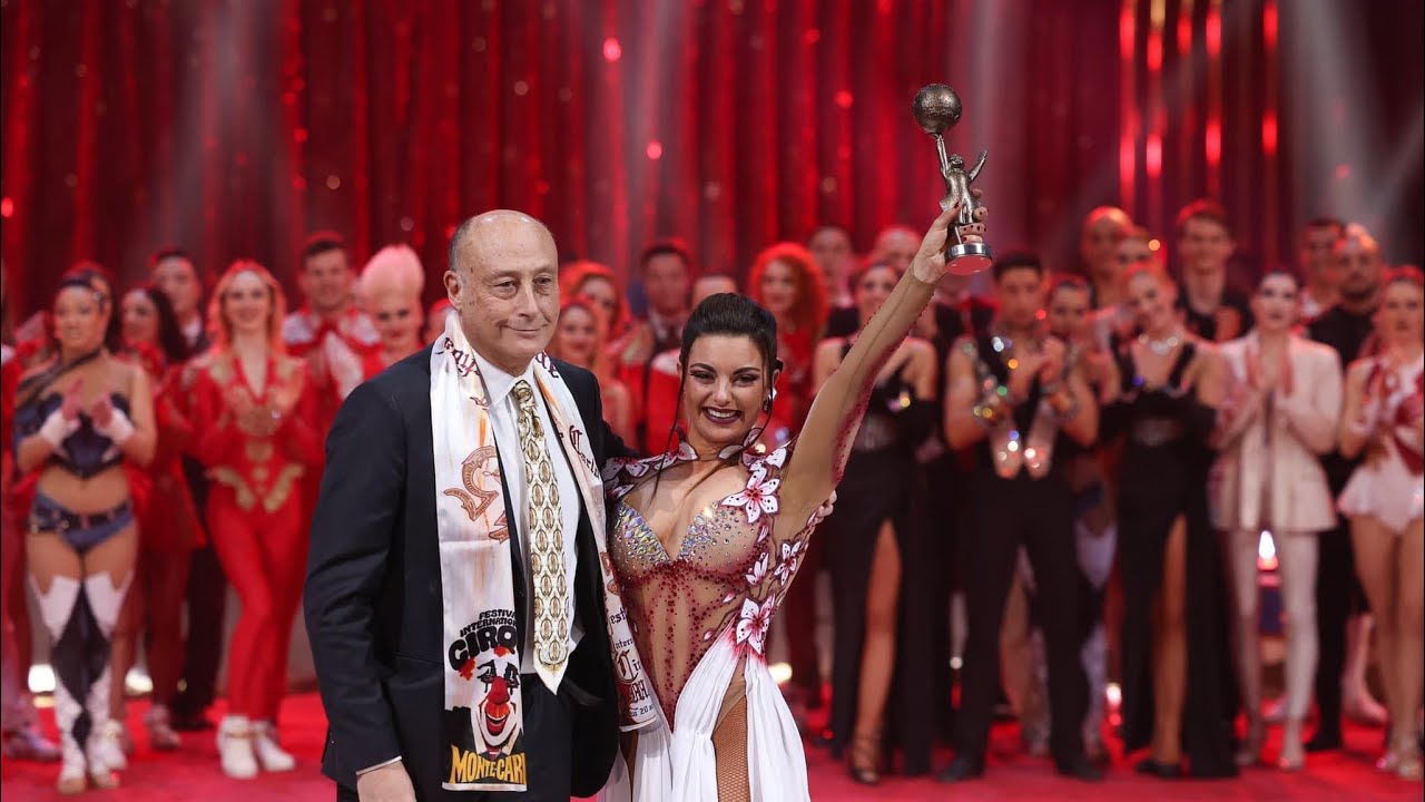 45° Festival International du Cirque de Monte Carlo: Kimberly Zavatta Aerial Straps  - “ La Forza”